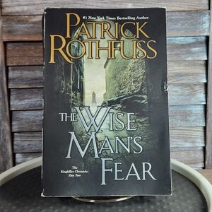 5/$20 Wise Man's Fear by Patrick Rothfuss Trade Paperback Book